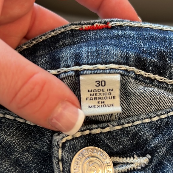 True Religion Flare Jeans 🫶🏻 - Picture 5 of 7